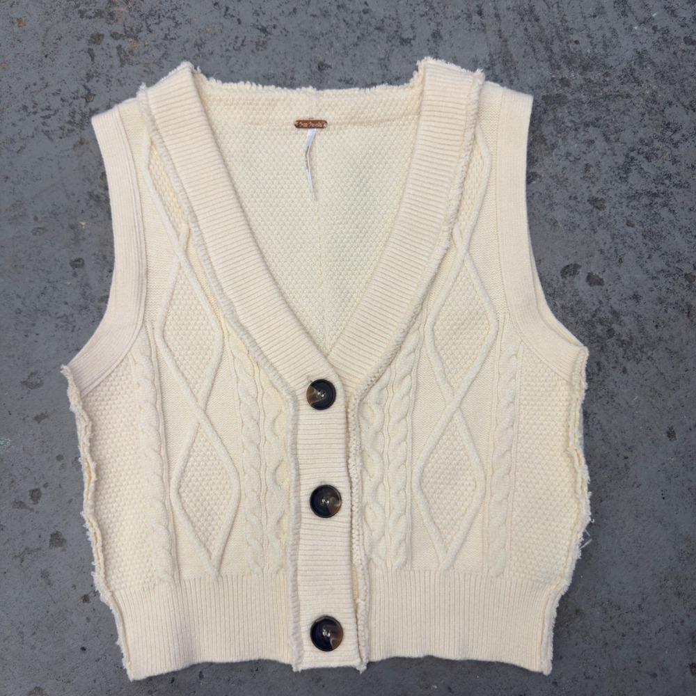 Free People Denson Ivory Cable Knit Button Front Sweater Vest Small